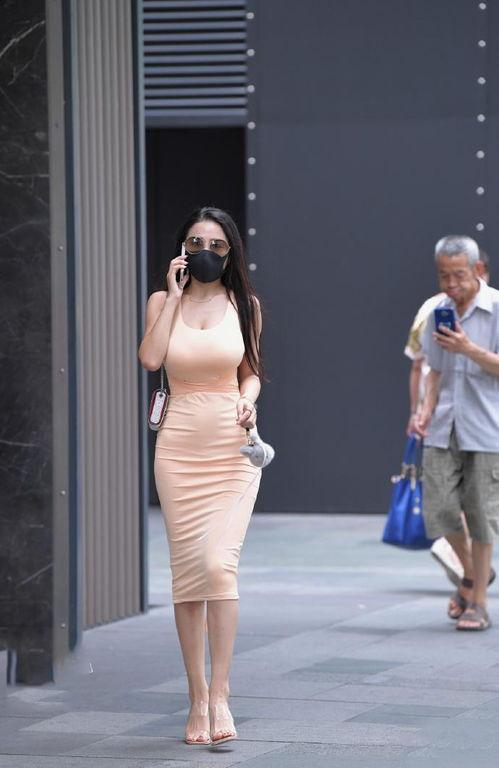 偷拍街拍福利在线,偷拍与福利的灰色地带